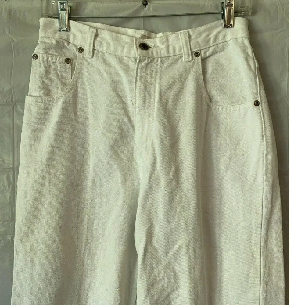 Crossroads vintage white